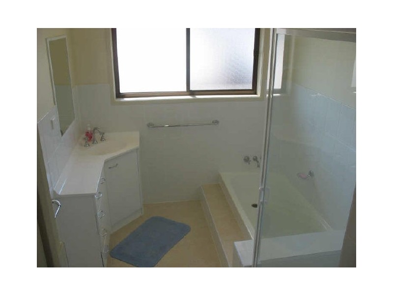 21 Taylor Street, Bongaree QLD 4507