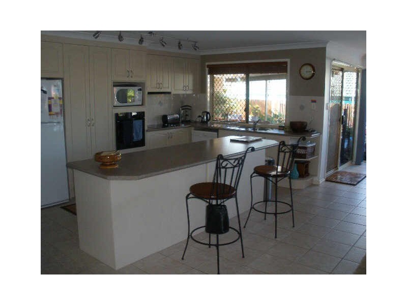 36 Seaforth Street, Sandstone Point QLD 4511