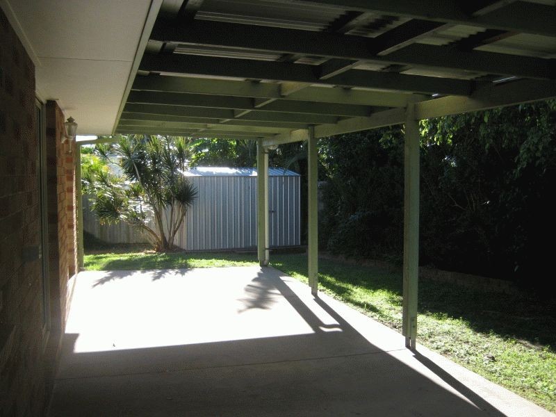 156 Bestmann Road, Sandstone Point QLD 4511