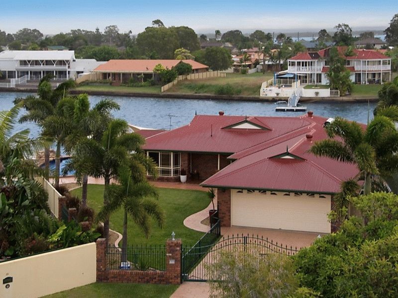 21 Tasman Court, Banksia Beach QLD 4507