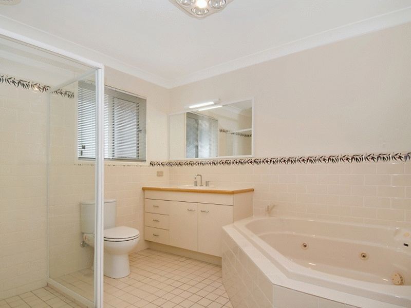 21 Tasman Court, Banksia Beach QLD 4507