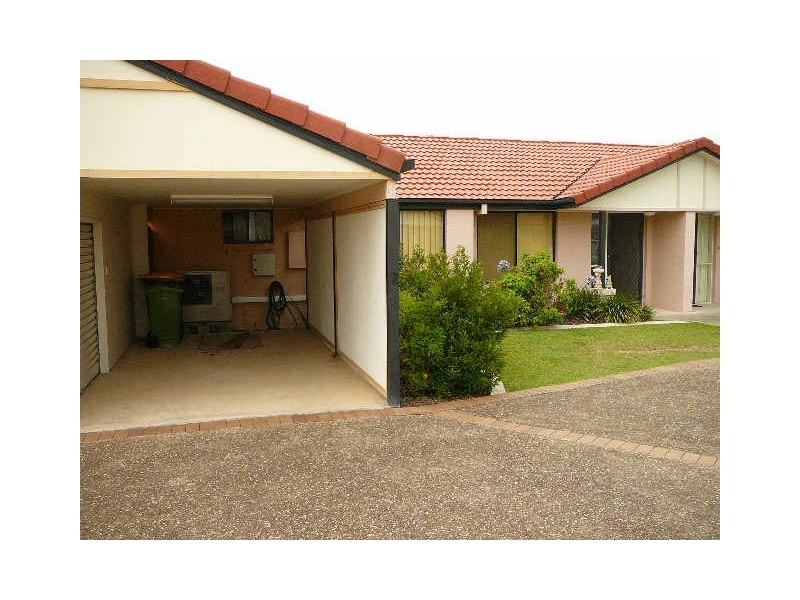 Sandstone Point QLD 4511