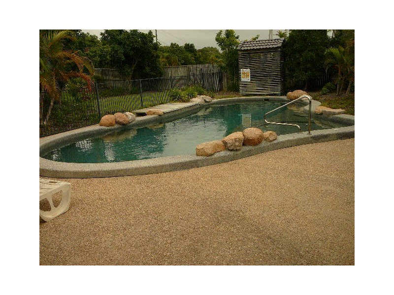 Sandstone Point QLD 4511