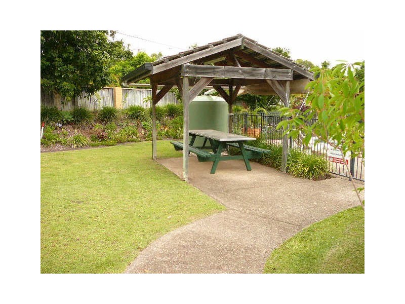 Sandstone Point QLD 4511