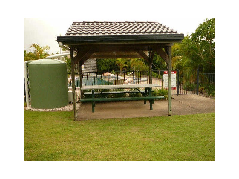 Sandstone Point QLD 4511