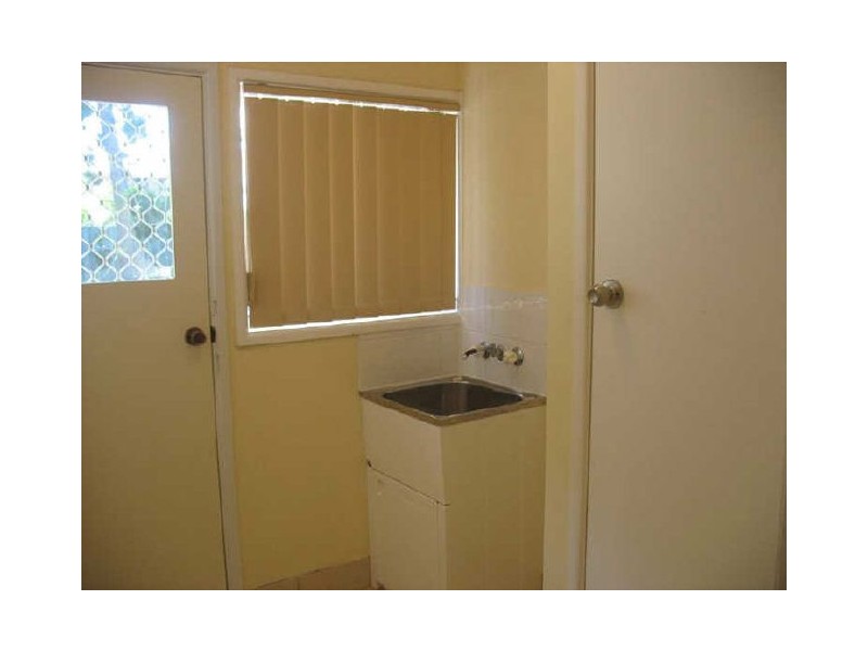 6 Kingfisher Drive, Bongaree QLD 4507