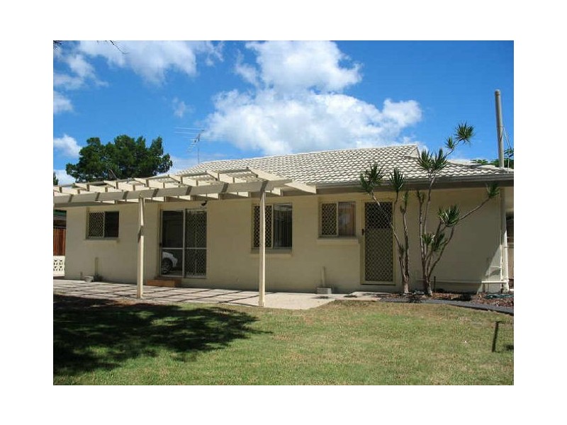 6 Kingfisher Drive, Bongaree QLD 4507