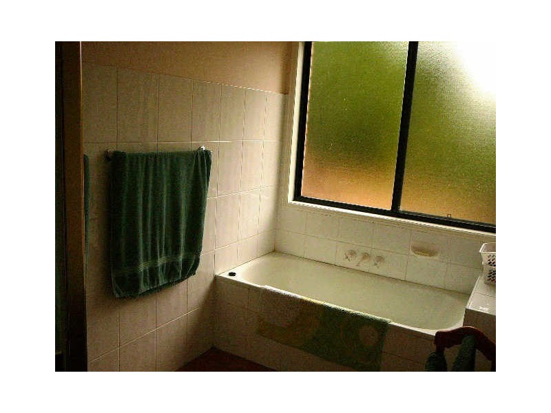 36 Lever Ct, Ningi QLD 4511