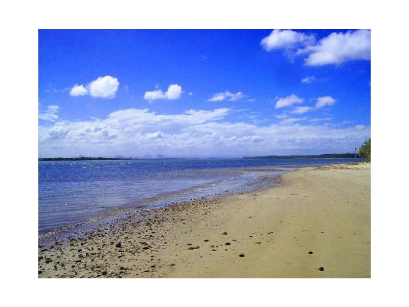 2/22 Island Pde, Banksia Beach QLD 4507