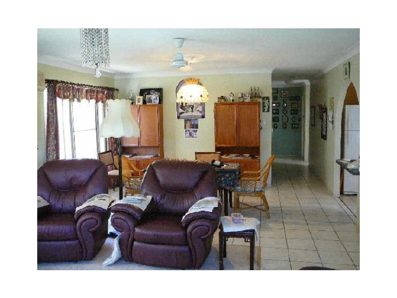 43 Bestman Av, Bongaree QLD 4507