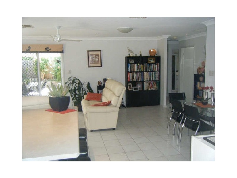 29 Port Drive, Banksia Beach QLD 4507