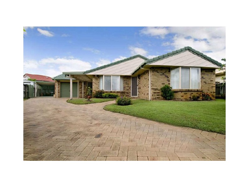 10 Carl Court, Banksia Beach QLD 4507