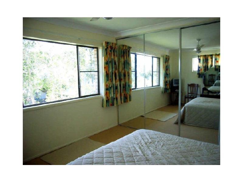 5/2 Sunderland Drive, Banksia Beach QLD 4507