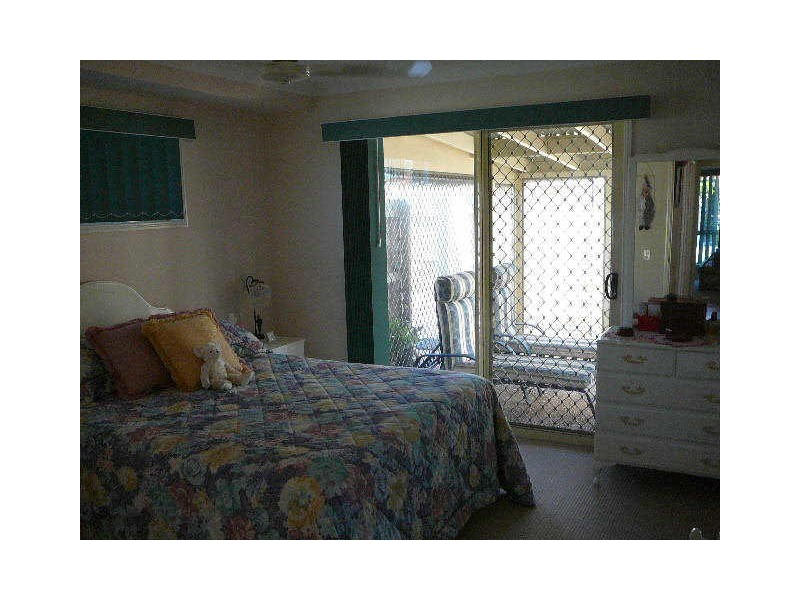 Sandstone Point QLD 4511