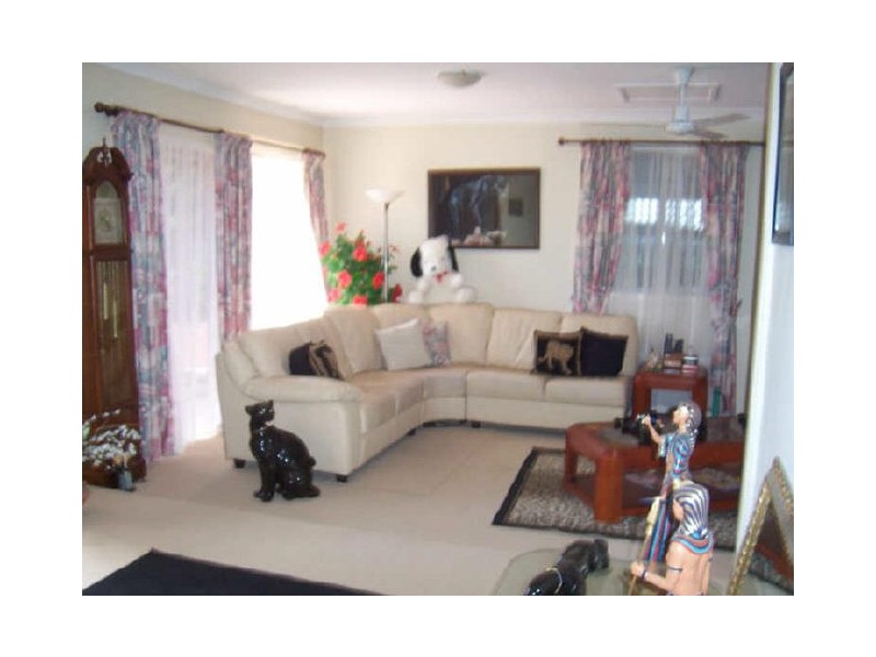 31 Hoya Crescent, Bongaree QLD 4507