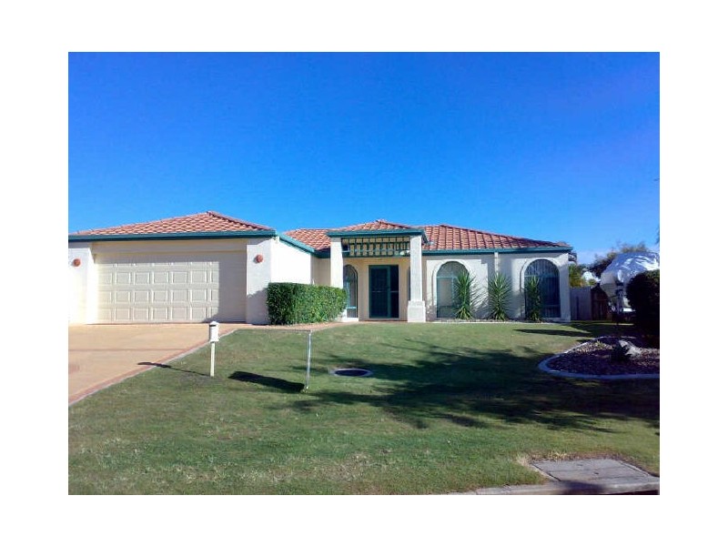 8 Voyagers Drive, Banksia Beach QLD 4507