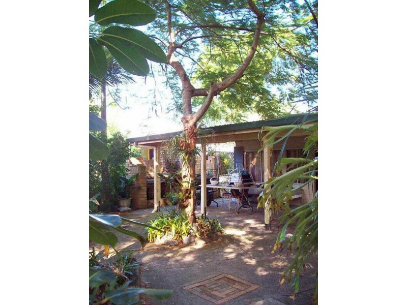 1 Hutchinson Street, Woorim QLD 4507