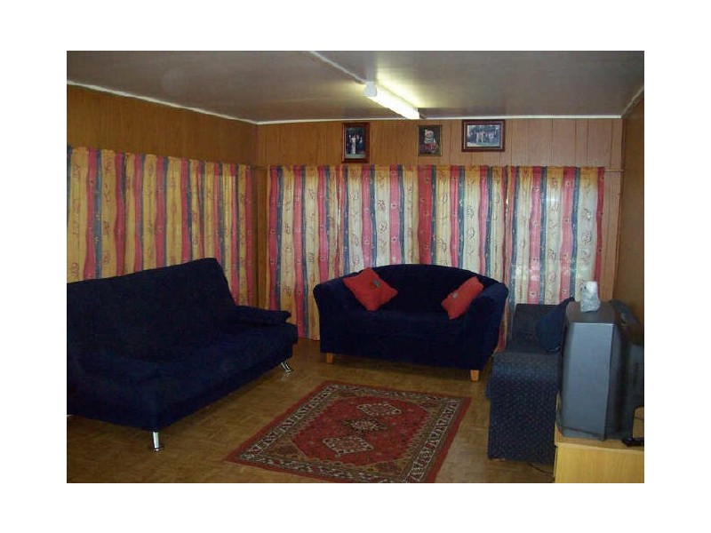 1 Hutchinson Street, Woorim QLD 4507