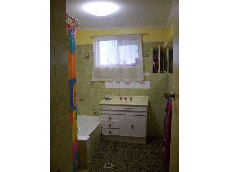 1 Hutchinson Street, Woorim QLD 4507