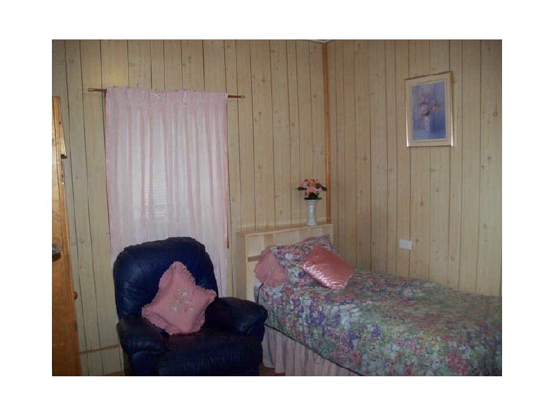 1 Hutchinson Street, Woorim QLD 4507