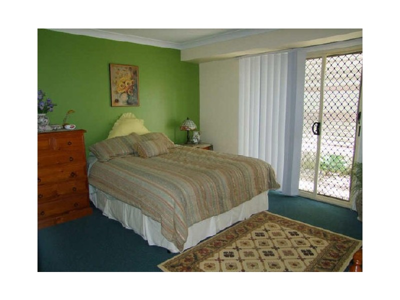 Sandstone Point QLD 4511