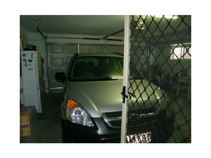 Sandstone Point QLD 4511