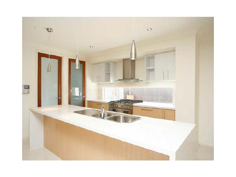 182 Marina Boulevarde, Banksia Beach QLD 4507
