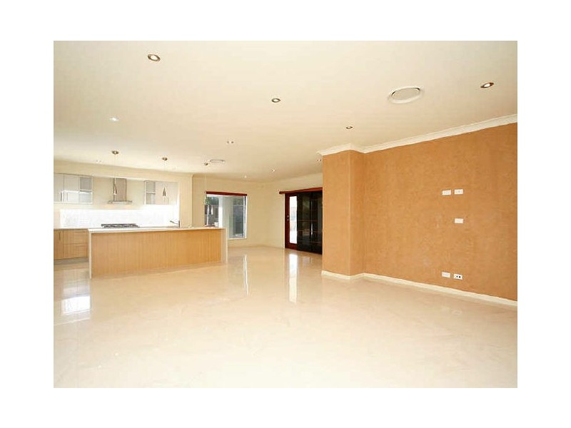 182 Marina Boulevarde, Banksia Beach QLD 4507