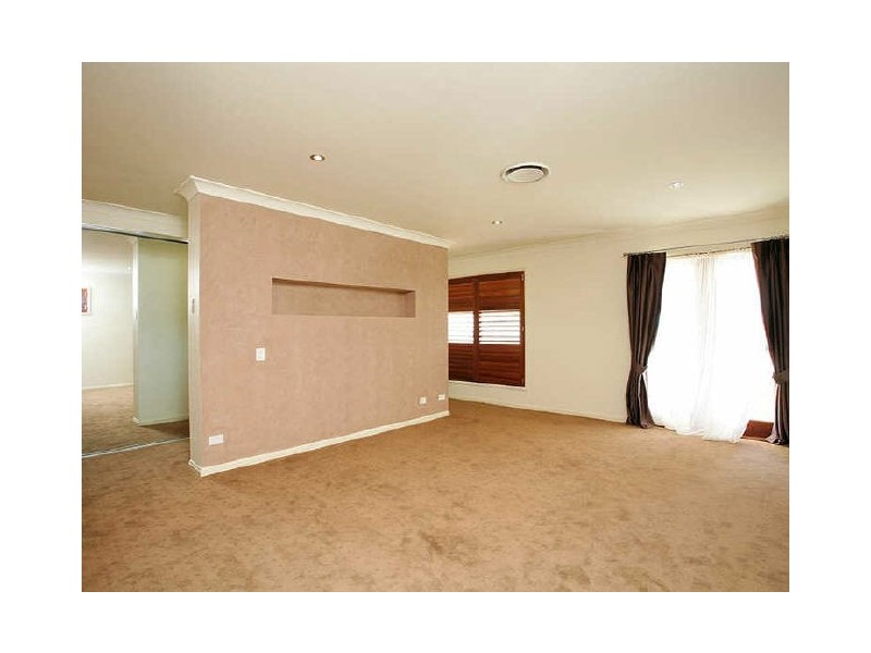 182 Marina Boulevarde, Banksia Beach QLD 4507