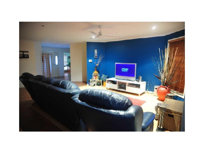 6 Malva Court, Bongaree QLD 4507