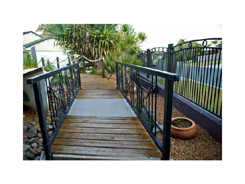 6 Malva Court, Bongaree QLD 4507