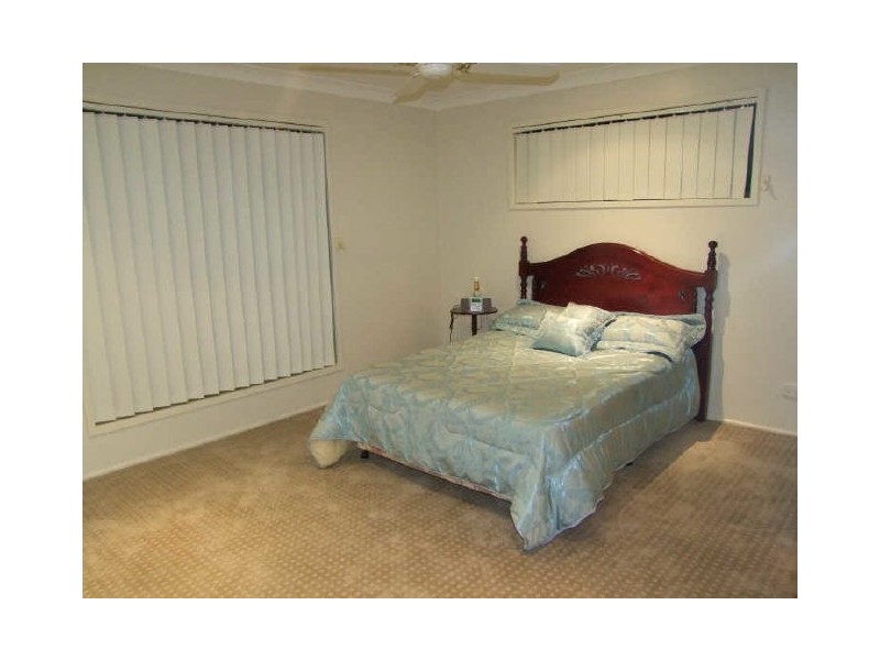 12 Endeavour Dr, Banksia Beach QLD 4507