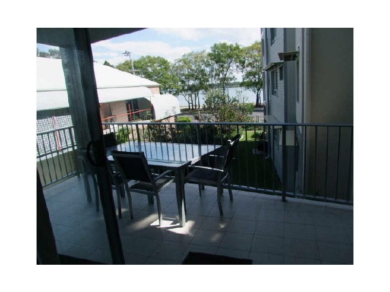 8/131 Welsby Parade, Bongaree QLD 4507