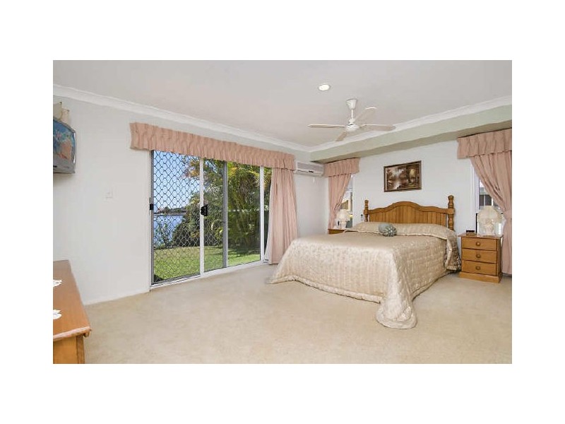 13 Carl Court, Banksia Beach QLD 4507