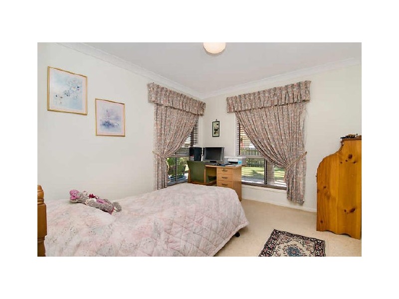 13 Carl Court, Banksia Beach QLD 4507