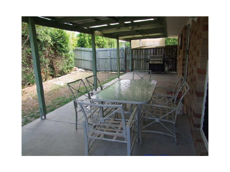 156 Bestmann Road, Sandstone Point QLD 4511