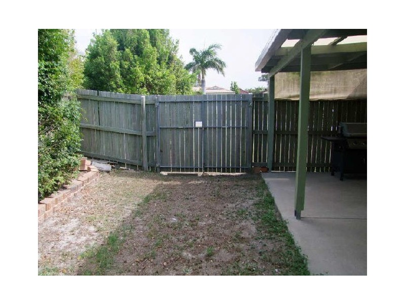 156 Bestmann Road, Sandstone Point QLD 4511