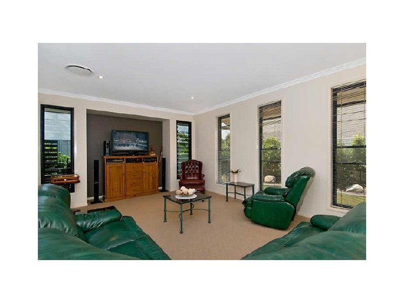 14 Blueberry Street, Banksia Beach QLD 4507