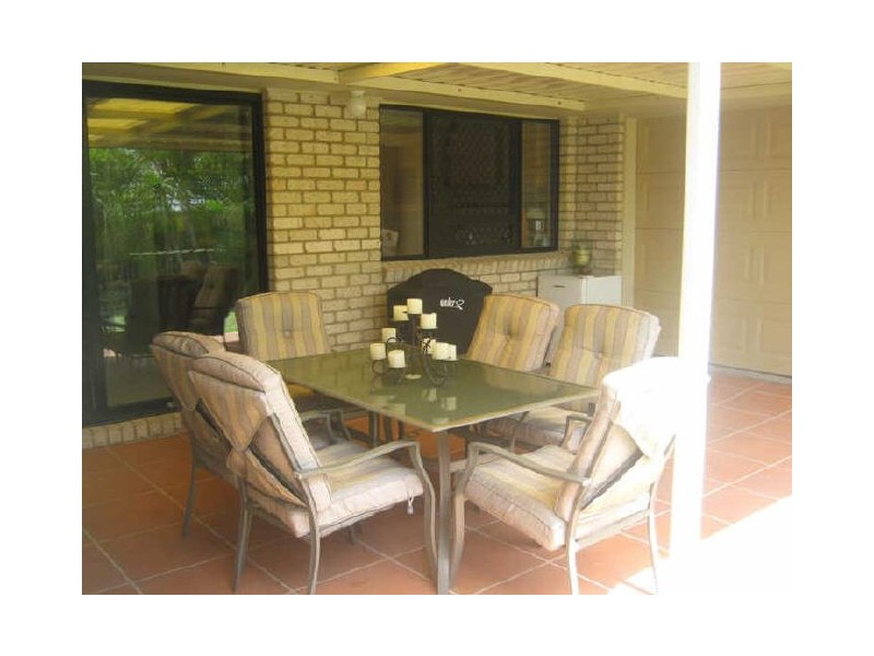 Sandstone Point QLD 4511