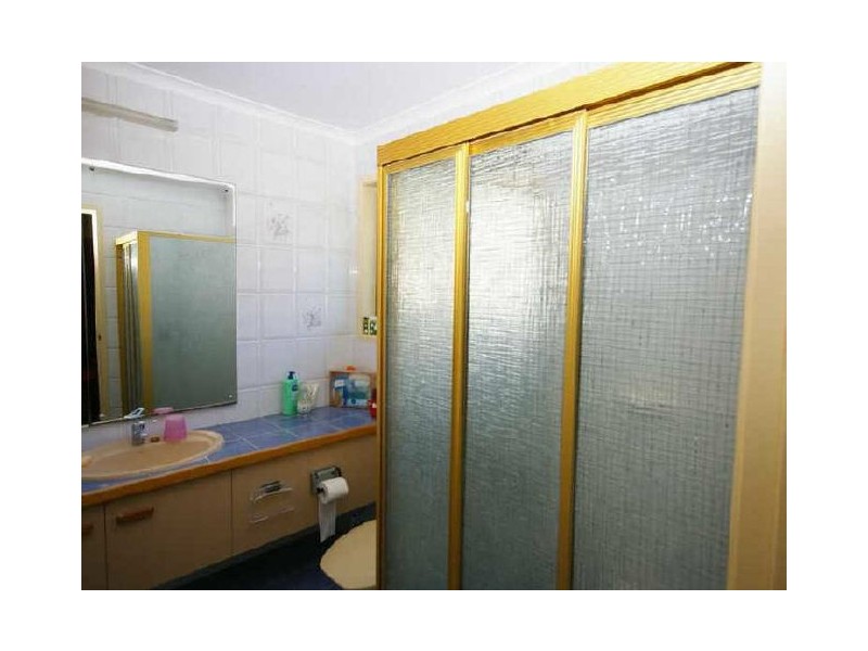 3 Carl Court, Banksia Beach QLD 4507