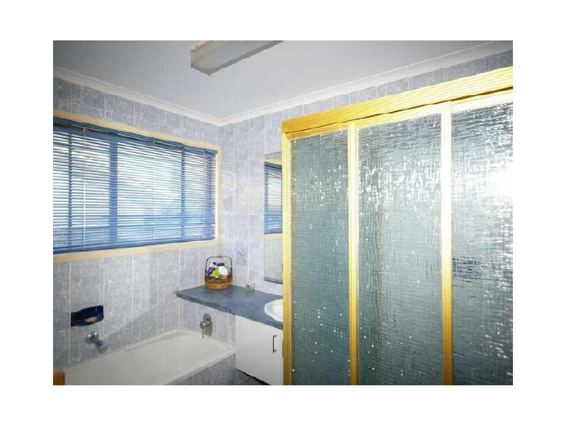 3 Carl Court, Banksia Beach QLD 4507