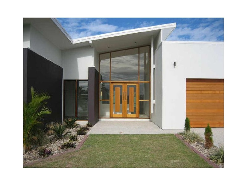 96 Marina Blvd, Banksia Beach QLD 4507