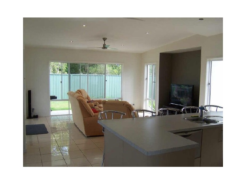 96 Marina Blvd, Banksia Beach QLD 4507