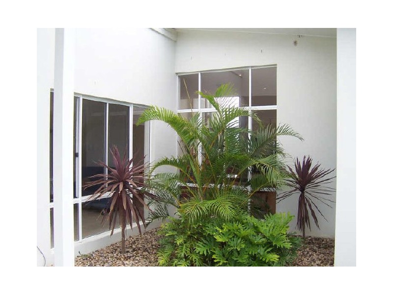 96 Marina Blvd, Banksia Beach QLD 4507