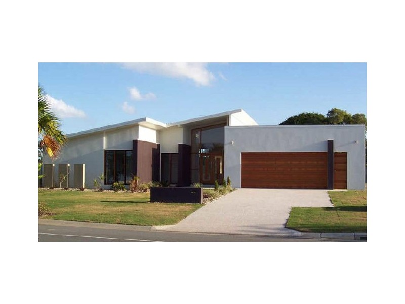 96 Marina Blvd, Banksia Beach QLD 4507