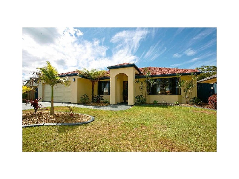 4 Albatross Court, Banksia Beach QLD 4507