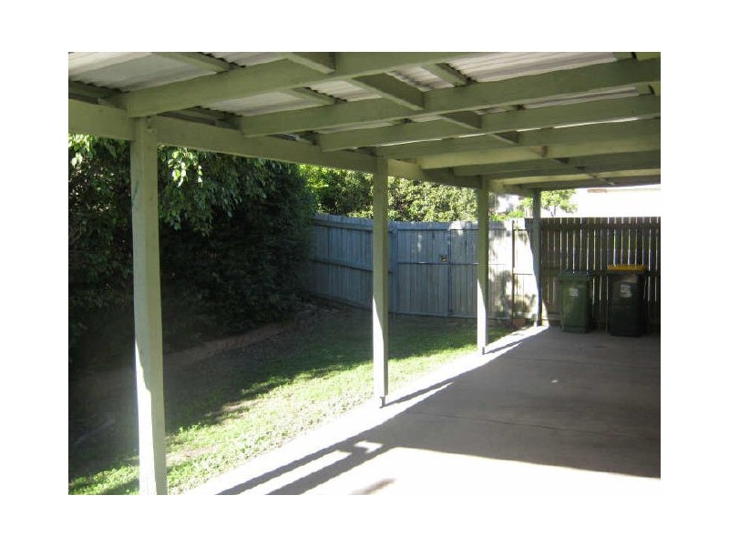 156 Bestmann Road, Sandstone Point QLD 4511