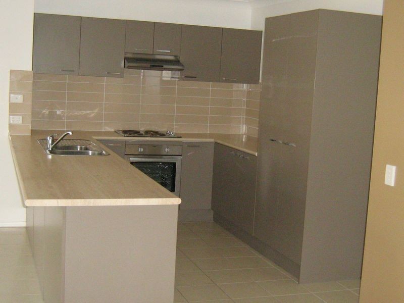 Sandstone Point QLD 4511