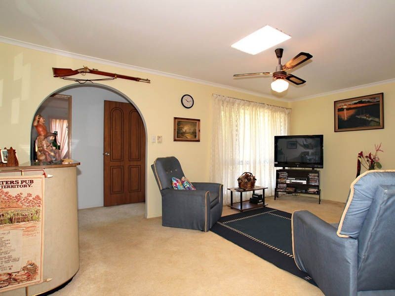 29 Hall Street, Bongaree QLD 4507