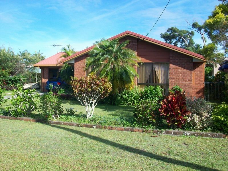 29 Hall Street, Bongaree QLD 4507
